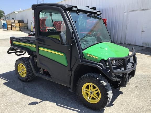 Image of John Deere XUV 835M equipment image 4