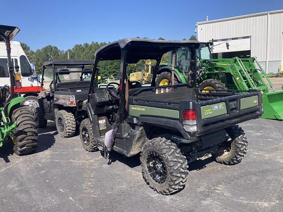 Image of John Deere XUV 835M equipment image 3