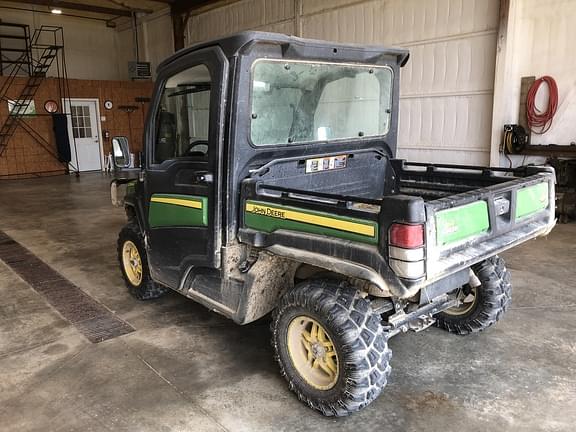 Image of John Deere XUV 835M equipment image 4