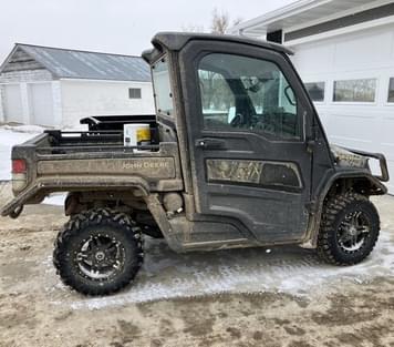 Main image John Deere XUV 835M