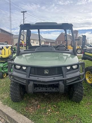 Image of John Deere XUV 835M equipment image 4