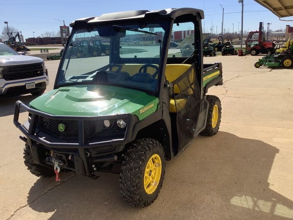 Main image John Deere XUV 835M