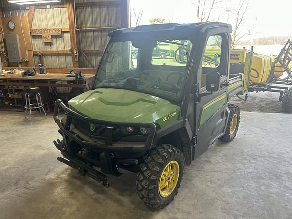 Image of John Deere XUV 835M equipment image 3