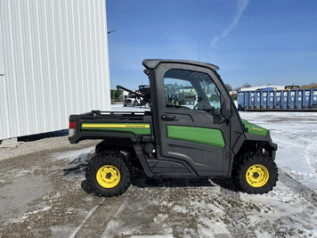 Main image John Deere XUV 835M