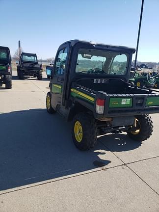 Image of John Deere XUV 835M equipment image 3