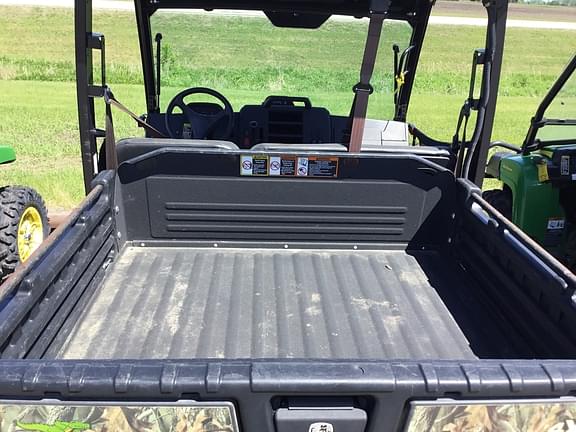 Image of John Deere XUV 835M equipment image 4
