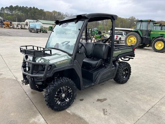 Main image John Deere XUV 835M