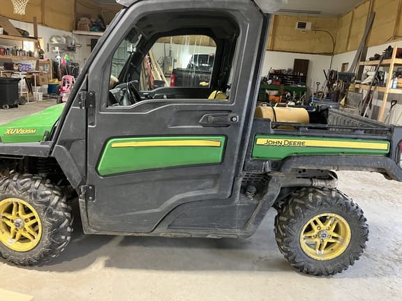 Main image John Deere XUV 835M