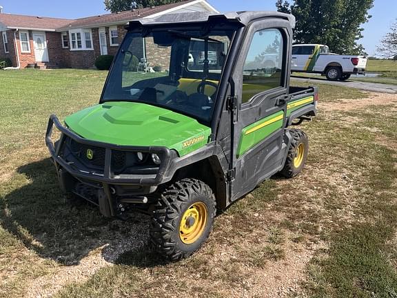 Image of John Deere XUV 835M Primary image