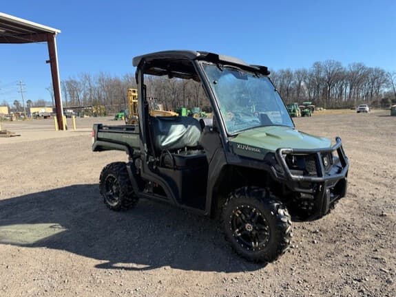 Image of John Deere XUV 835M equipment image 1