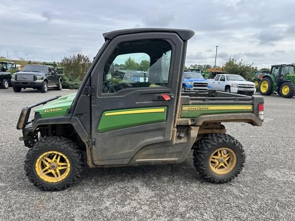 Image of John Deere XUV 835M equipment image 2