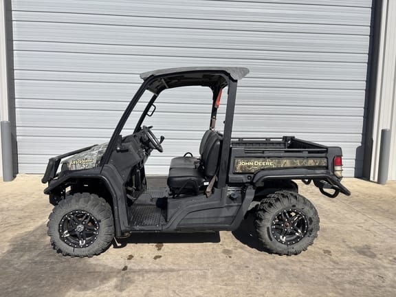 Main image John Deere XUV 835M