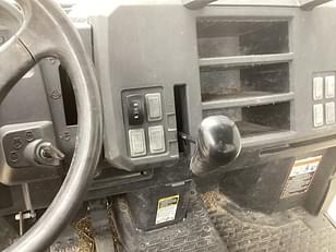 Main image John Deere XUV 835M 12