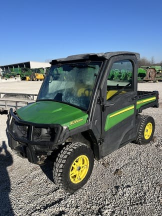 2018 John Deere XUV 835M Equipment Image0