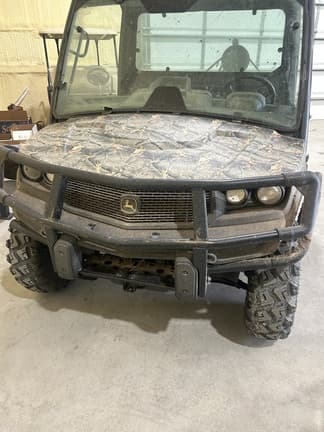 Image of John Deere XUV 835M Primary image