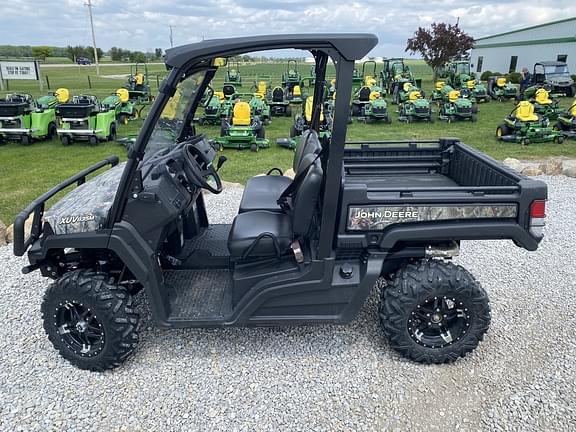 Image of John Deere XUV 835M equipment image 1