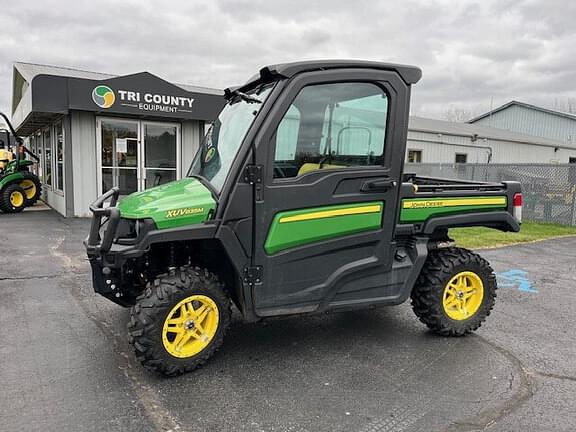 Image of John Deere XUV 835M Primary image