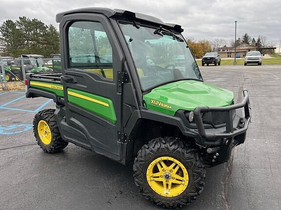 Image of John Deere XUV 835M equipment image 4