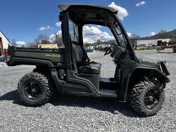 Image of John Deere XUV 835M equipment image 4