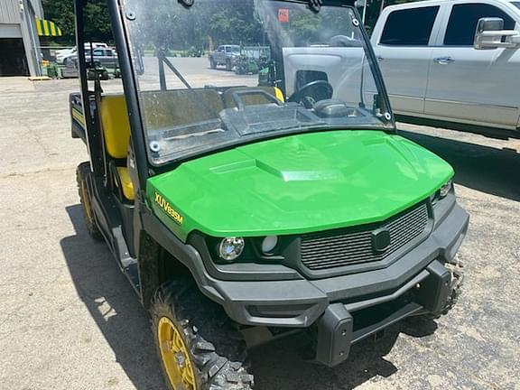 Image of John Deere XUV 835M equipment image 3