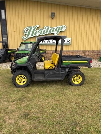 Image of John Deere XUV 835M equipment image 1