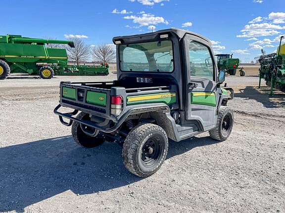 Image of John Deere XUV 835M equipment image 4