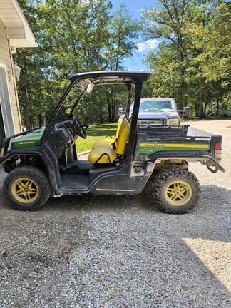 2018 John Deere XUV 835M Equipment Image0