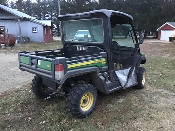 Image of John Deere XUV 835M equipment image 4