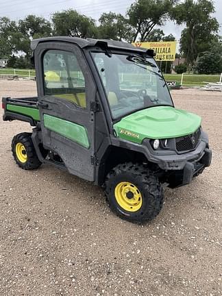 Image of John Deere XUV 835M equipment image 3