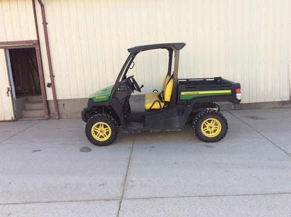 Main image John Deere XUV 835M
