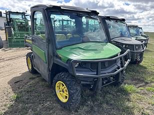 Main image John Deere XUV 835M 1