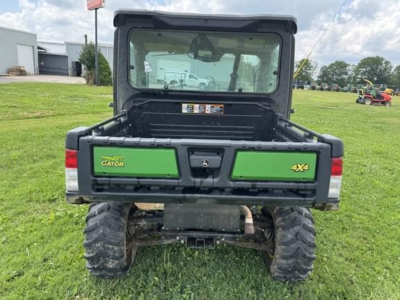 Image of John Deere XUV 835M equipment image 4