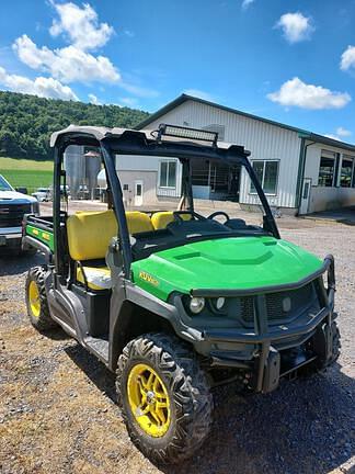 Image of John Deere XUV 835M Primary image