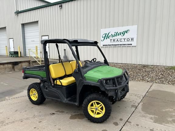 Image of John Deere XUV 835M equipment image 1