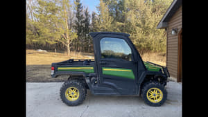 2018 John Deere XUV 835M Image