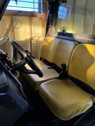 Image of John Deere XUV 835M equipment image 3