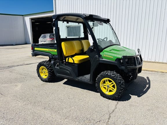 2018 John Deere XUV 835M Equipment Image0