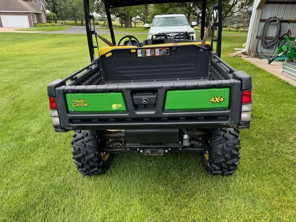 Image of John Deere XUV 835M equipment image 3