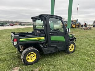 Main image John Deere XUV 835M 18