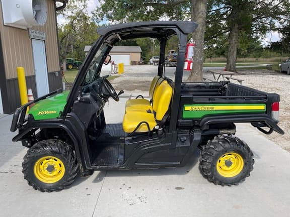 Image of John Deere XUV 835M equipment image 4