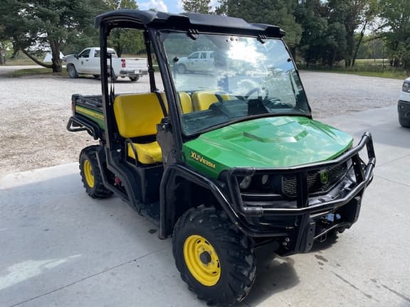 Image of John Deere XUV 835M equipment image 1