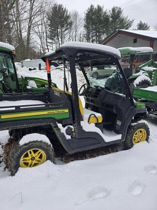 Image of John Deere XUV 835M equipment image 2
