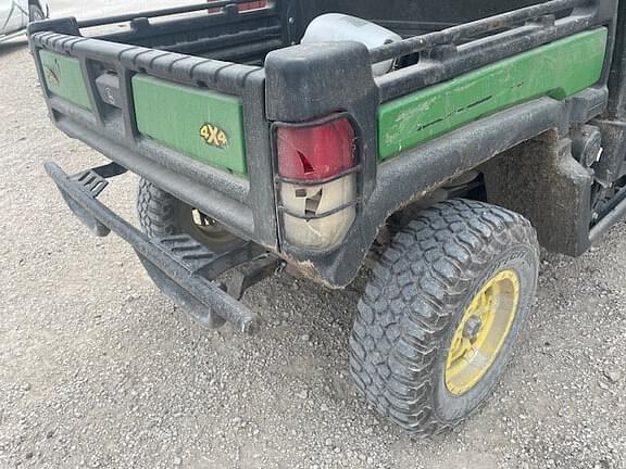 Image of John Deere XUV 835M equipment image 4