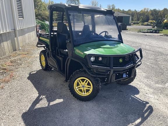 Image of John Deere XUV 835M Primary image