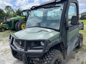 2018 John Deere XUV 835M Image