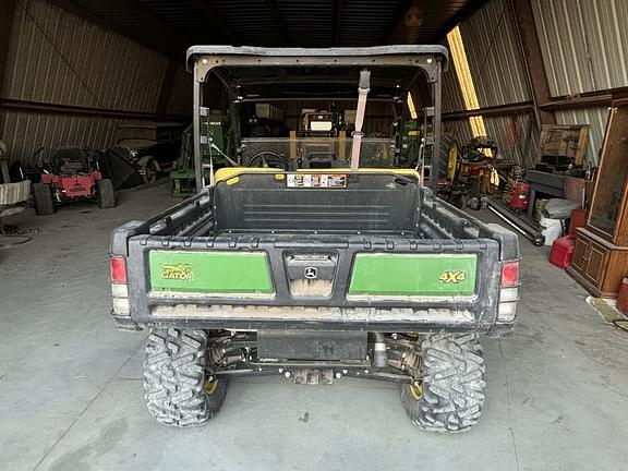 Image of John Deere XUV 835M equipment image 3