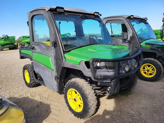 2018 John Deere XUV 835M Equipment Image0