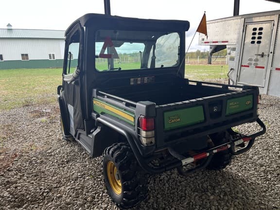 Image of John Deere XUV 835M equipment image 4