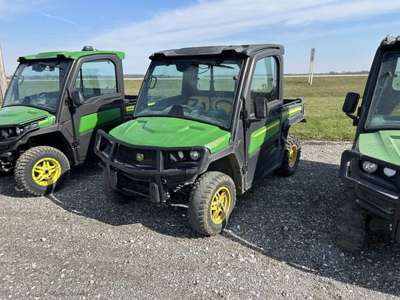 2018 John Deere XUV 835M Equipment Image0