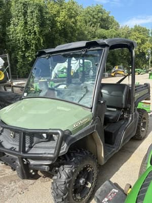 2018 John Deere XUV 835M Image